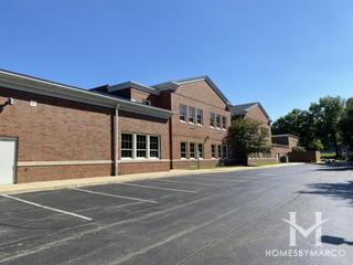 Walker Elementary School in Clarendon Hills, IL