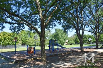 Lowell Elementary School in Wheaton, IL