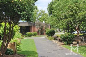Sandburg Elementary School in Wheaton, IL