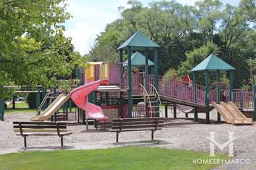 Whittier Elementary School in Wheaton, IL