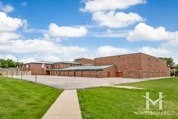 Washington Junior High School in Naperville, IL