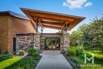 Highlands Elementary School in Naperville, IL