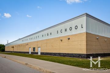 Photos of Metea Valley High School in Aurora, IL