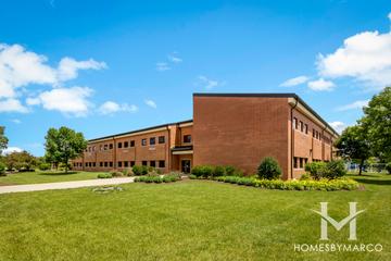Fry Elementary School in Naperville, IL
