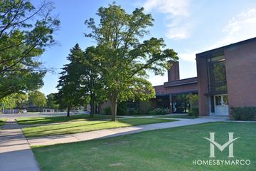 Jackson Elementary School in Elmhurst, IL