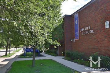 Lincoln Elementary School in Elmhurst, IL