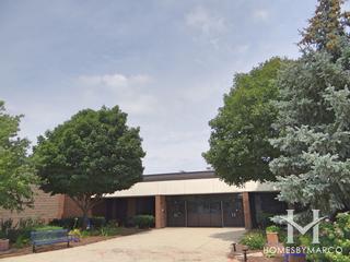 Canton Middle School in Streamwood, IL