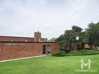 Sunnydale Elementary School in Streamwood, IL