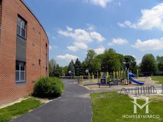 Hoover Wood Elementary School in Batavia, IL