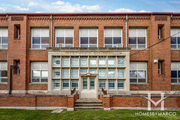 Photos of Oak Park Elementary School in Aurora, IL