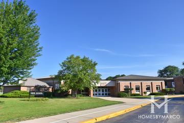 Davis Elementary School in St. Charles, IL