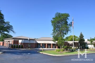 Munhall Elementary School in St. Charles, IL