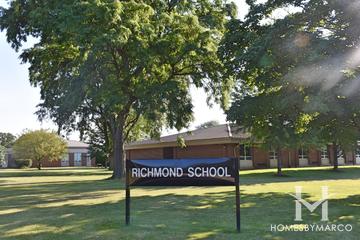 Richmond Elementary School in St. Charles, IL