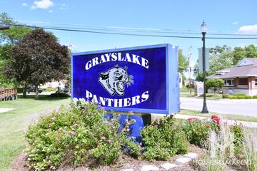 Photos of Grayslake Middle School in Grayslake, IL