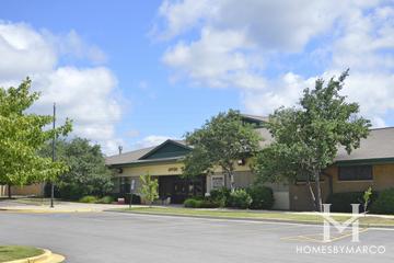 Avon Center Elementary School in Round Lake Beach, IL