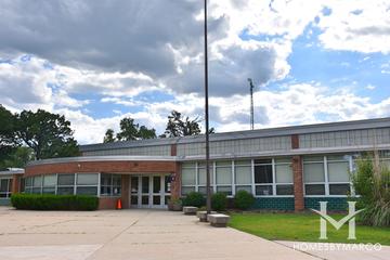 Photos of Woodview School in Grayslake, IL