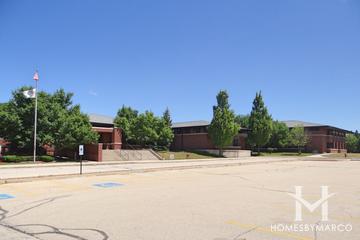Gurnee Grade School in Gurnee, IL