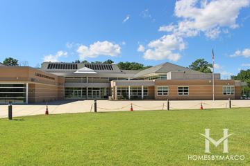 Photos of Lake Bluff Elementary School in Lake Bluff, IL