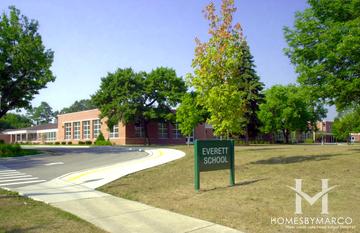 Everett Elementary School in Lake Forest, IL