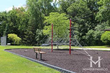 Oak Grove Elementary School in Libertyville, IL