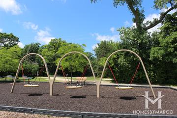 Oak Grove Elementary School in Libertyville, IL