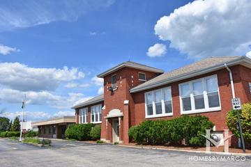 Rondout Elementary School in Lake Forest, IL