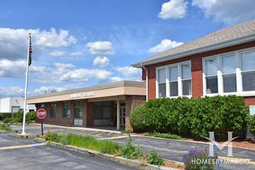 Rondout Elementary School in Lake Forest, IL