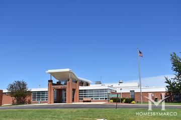 Photos of Fremont Middle School in Mundelein, IL