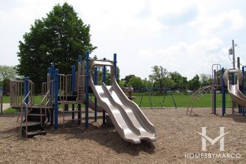 Indian Trail Elementary School in Highland Park, IL