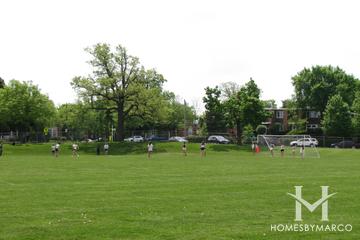Indian Trail Elementary School in Highland Park, IL