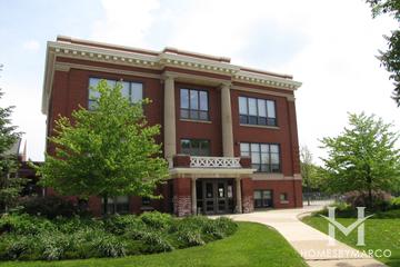 Lincoln Elementary School in Highland Park, IL