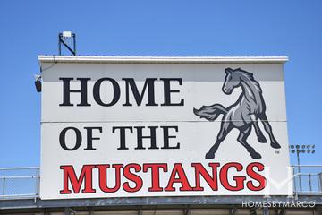 Mundelein Cons High School in Mundelein, IL