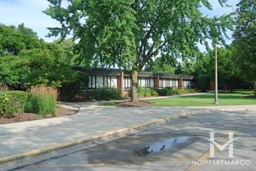 Grove Avenue Elementary School in Barrington, IL