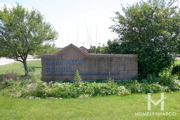 Deer Path Elementary School in Cary, IL