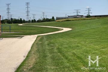 Deer Path Elementary School in Cary, IL