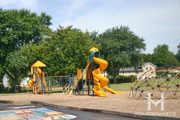 Coventry Elementary School in Crystal Lake, IL