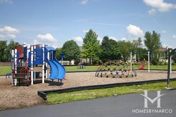 Glacier Ridge Elementary School in Crystal Lake, IL