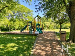 Milne Grove Elementary School in Lockport, IL