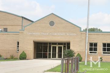 Lakewood Falls Elementary School in Plainfield, IL