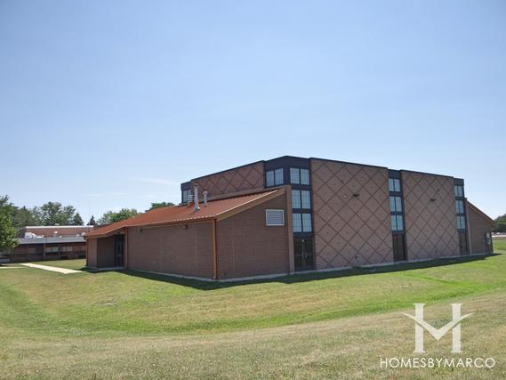 Lace Elementary School in Darien, IL