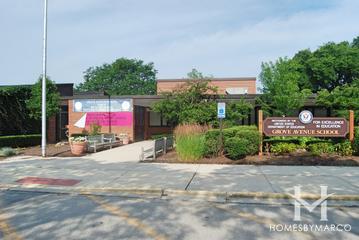 Grove Avenue Elementary School in Barrington, IL