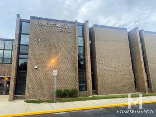 Adlai Stevenson Elementary School in Elk Grove Village, IL