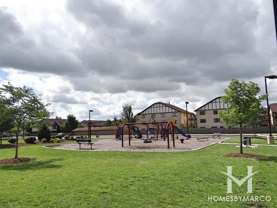 Memorial Elementary School in Tinley Park, IL