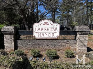 Larkview Manor