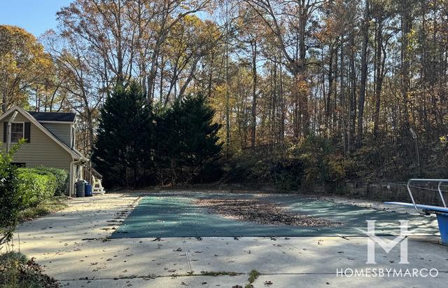 Maple Ridge subdivision in Suwanee, GA