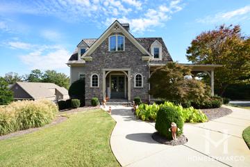 The Glens at Mountain Brook subdivision in Woodstock, GA