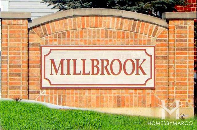 Millbrook subdivision in Algonquin, IL