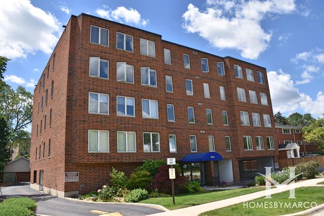 Liberty Manor building in Arlington Heights, IL