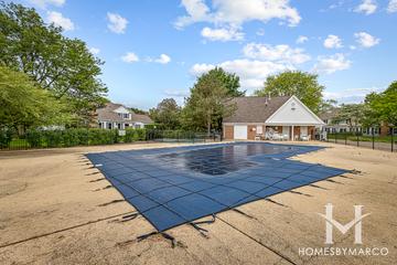 Rob Roy Country Club Village subdivision in Prospect Heights, IL