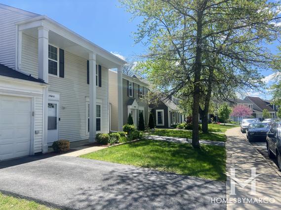 Edgebrook subdivision in Warrenville, IL